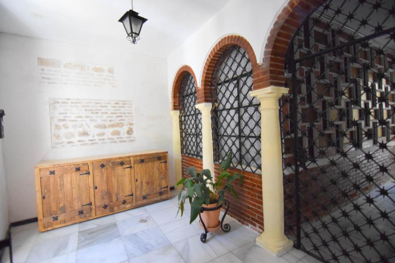 Atico Aguayos Con Parking Gratis Apartment Cordoba Exterior photo